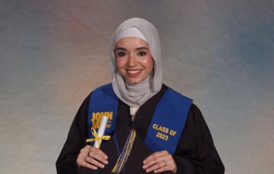 Class of 2023 Valedictorian Sara Elshaer